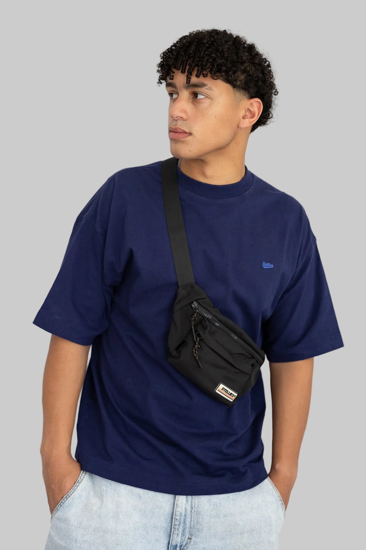 Core 27 Tee in Midnight Blue