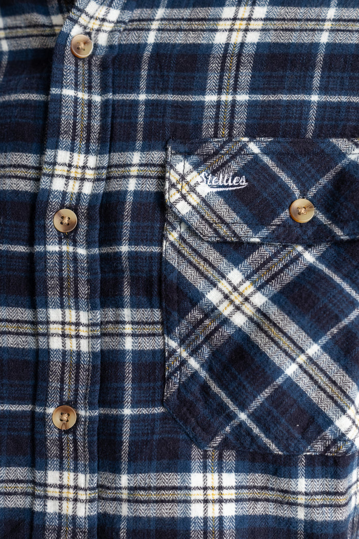 Americana Flannel Shirt in Navy Plaid