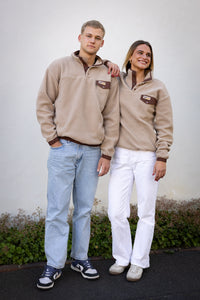 Retro Sherpa Popper Pullover in Taupe
