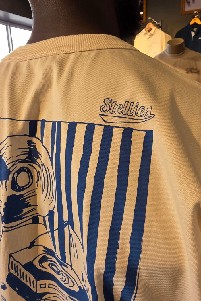 Jazzy Relaxed Tee in Creme & Cobalt