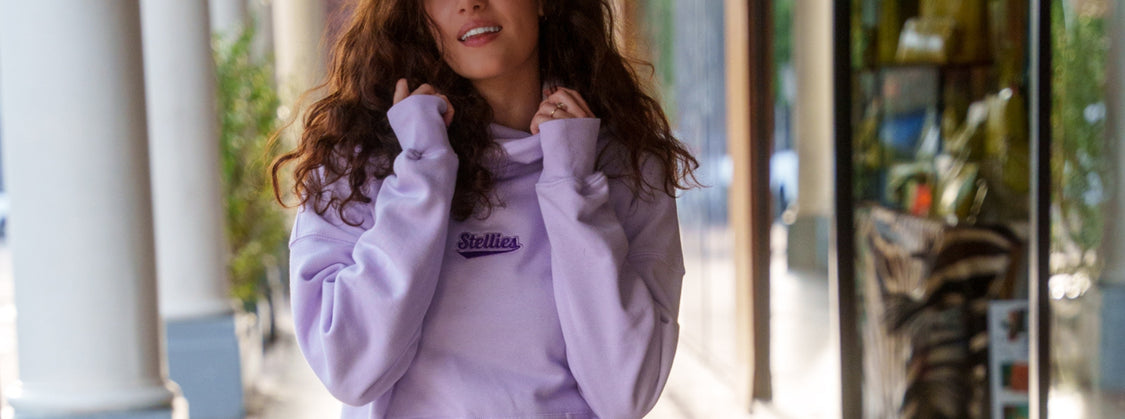 WOMEN'S HOODIES