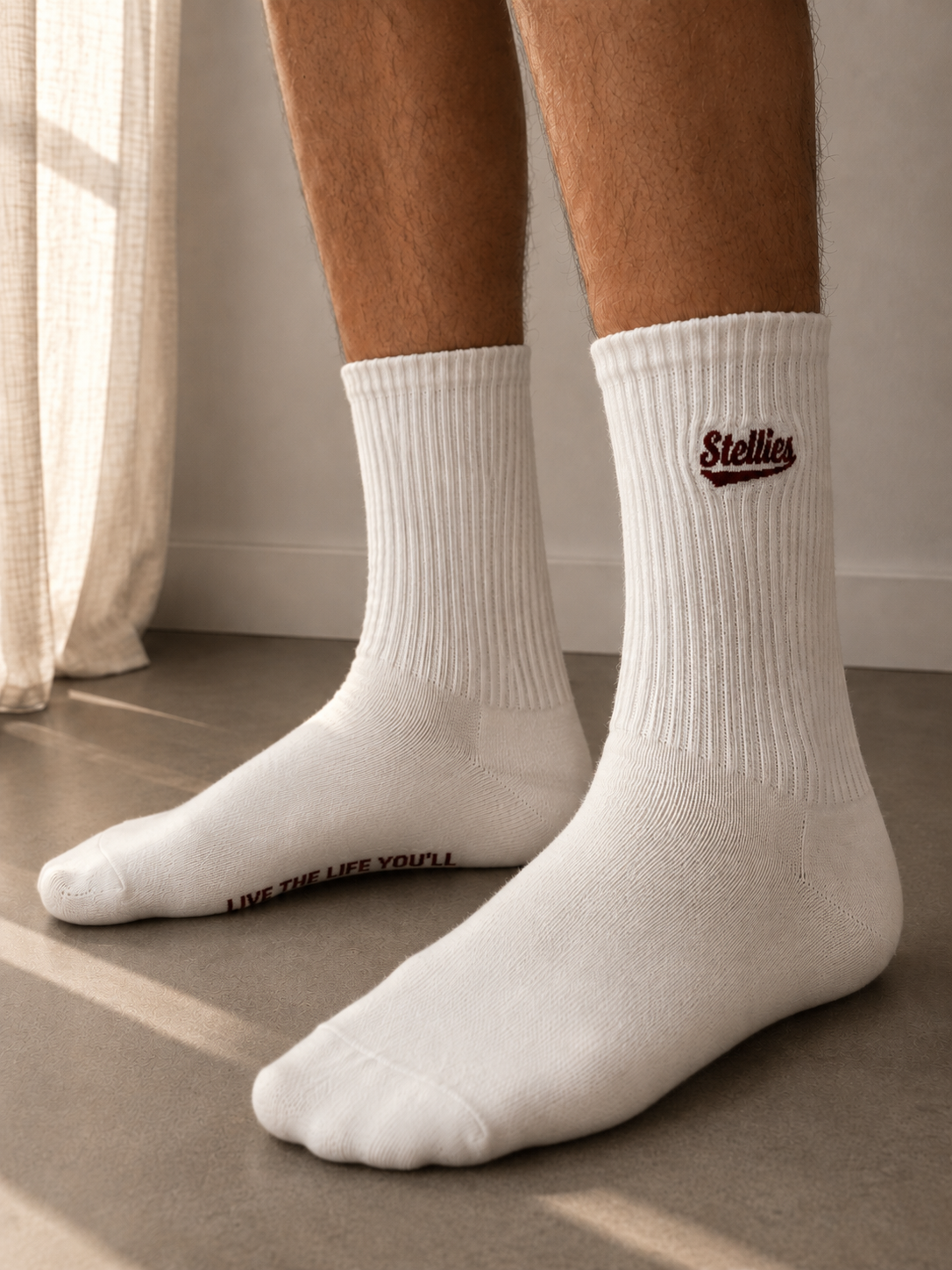Stellies Socks in Cream and Crimson