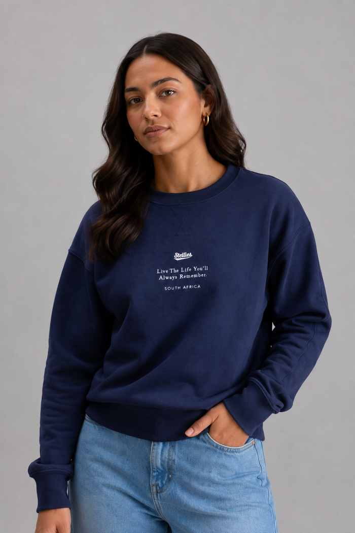 Prestige Relaxed Pullover in Navy