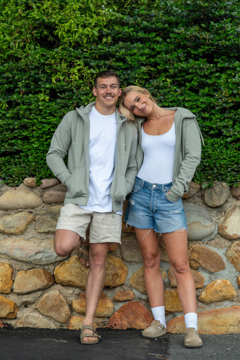 The Luxe Zip-Up Fleece Hoodie in Fern Green