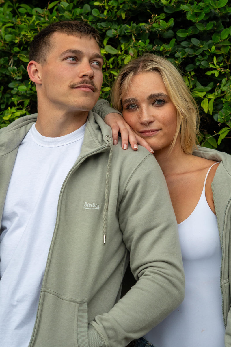 The Luxe Zip-Up Fleece Hoodie in Fern Green