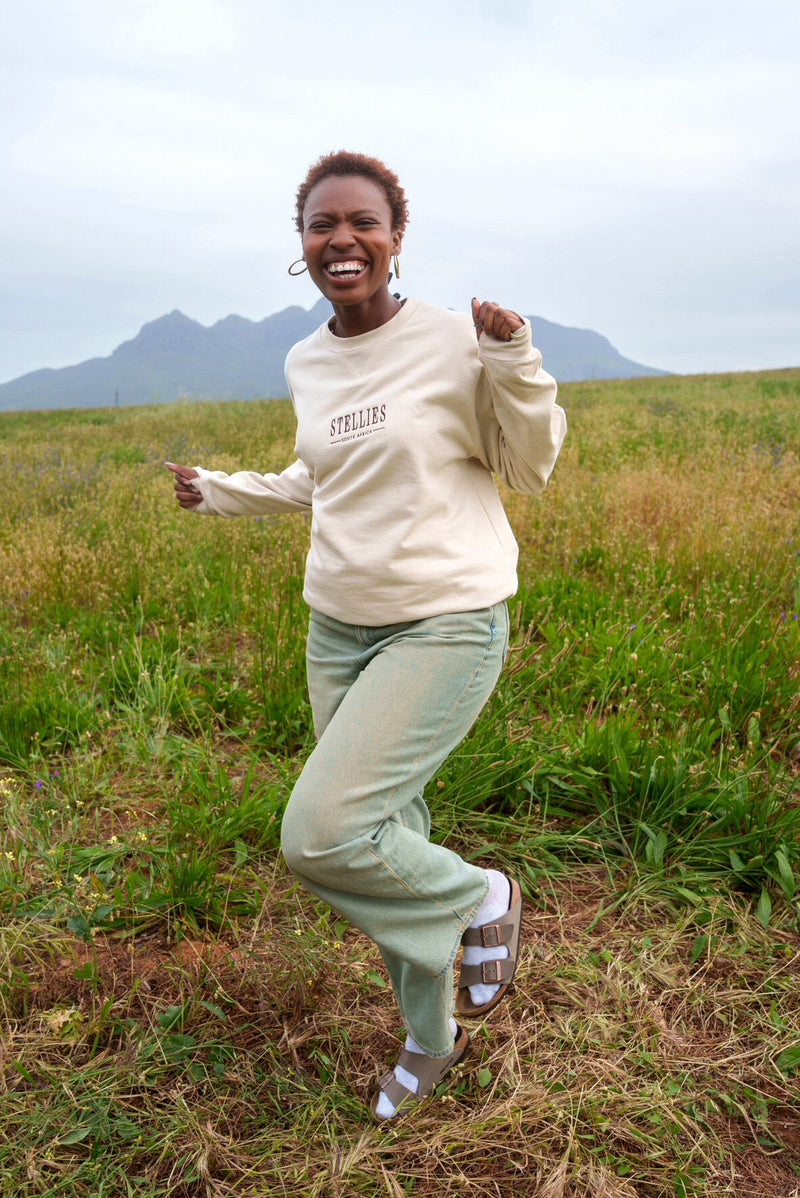 Signature Relaxed Pullover - Creme