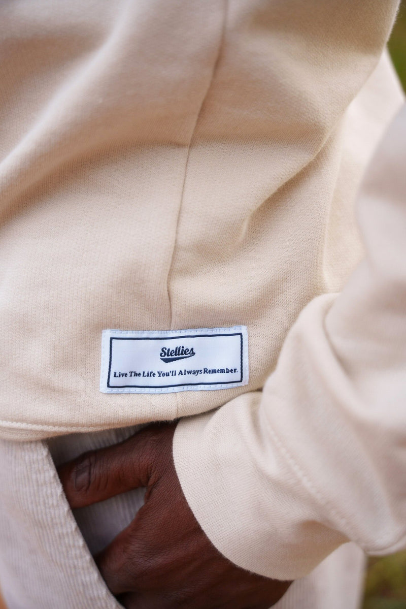 Signature Relaxed Pullover - Creme