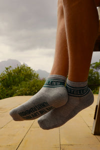 Stellies Quarter Length Socks in Heather Grey and Green