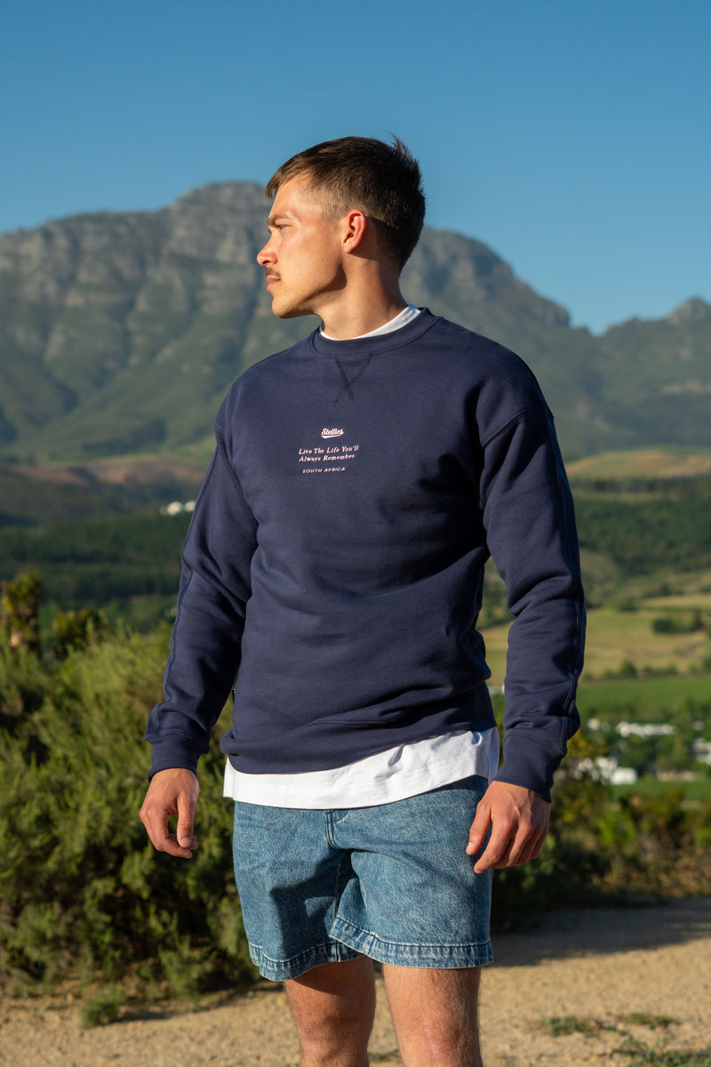 Prestige Relaxed Pullover in Navy