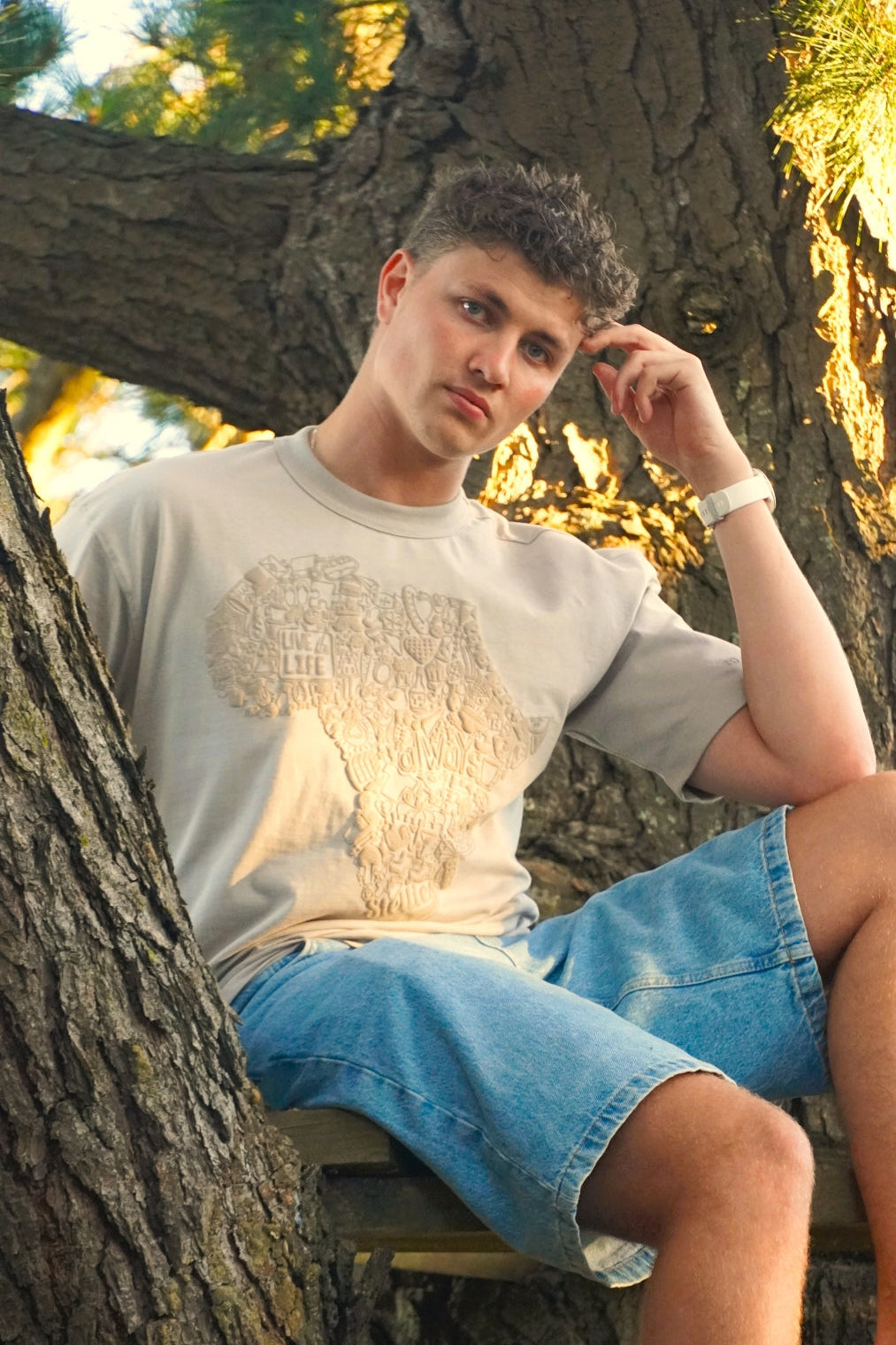 Africa Doodle Relaxed Tee in Taupe