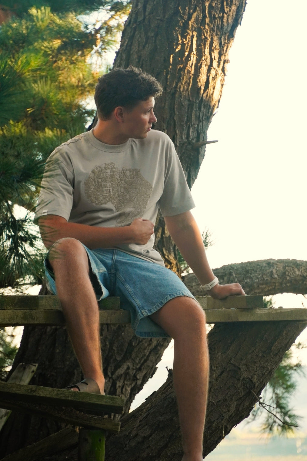 Africa Doodle Relaxed Tee in Taupe