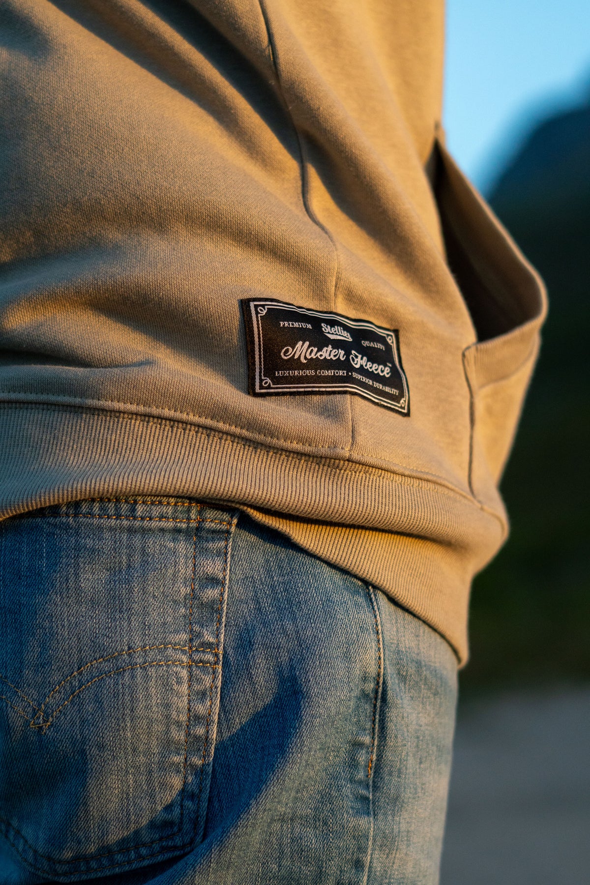 The Luxe Zip-Up Fleece Hoodie in Fern Green