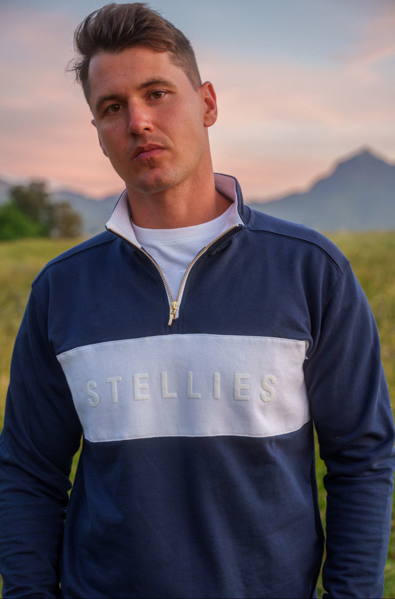 Classic Quarter-Zip Pullover in Navy with White