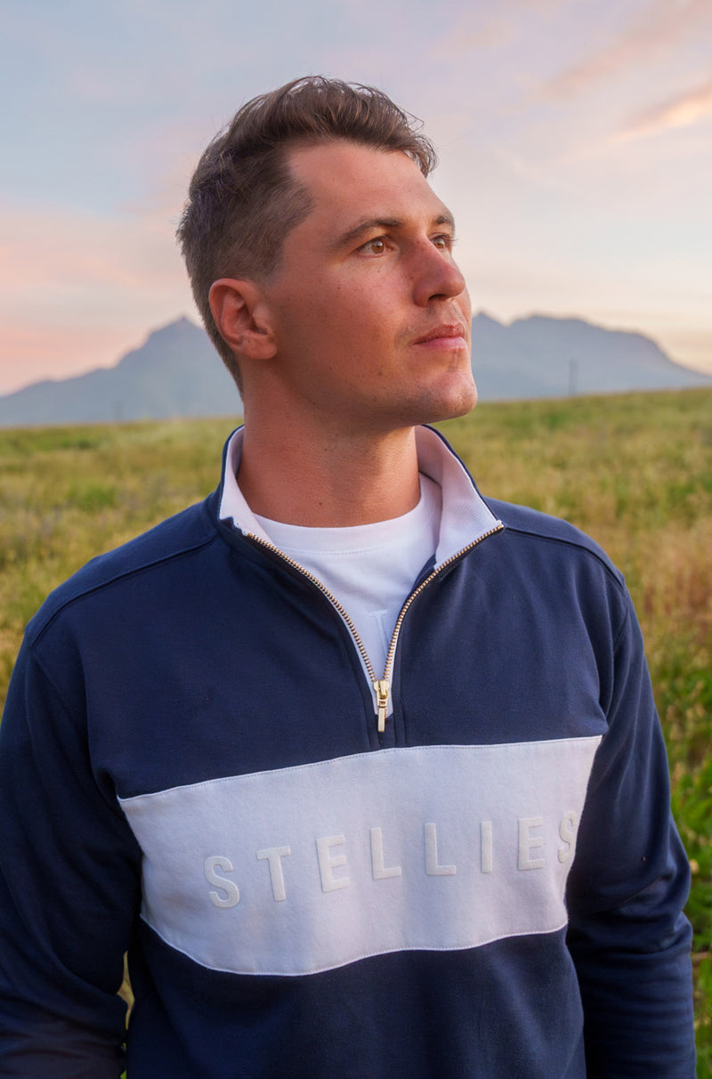 Classic Quarter-Zip Pullover in Navy with White