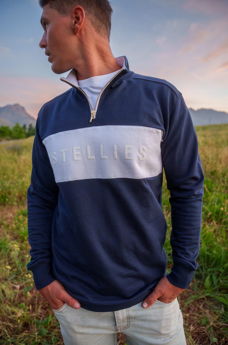 Classic Quarter-Zip Pullover in Navy with White
