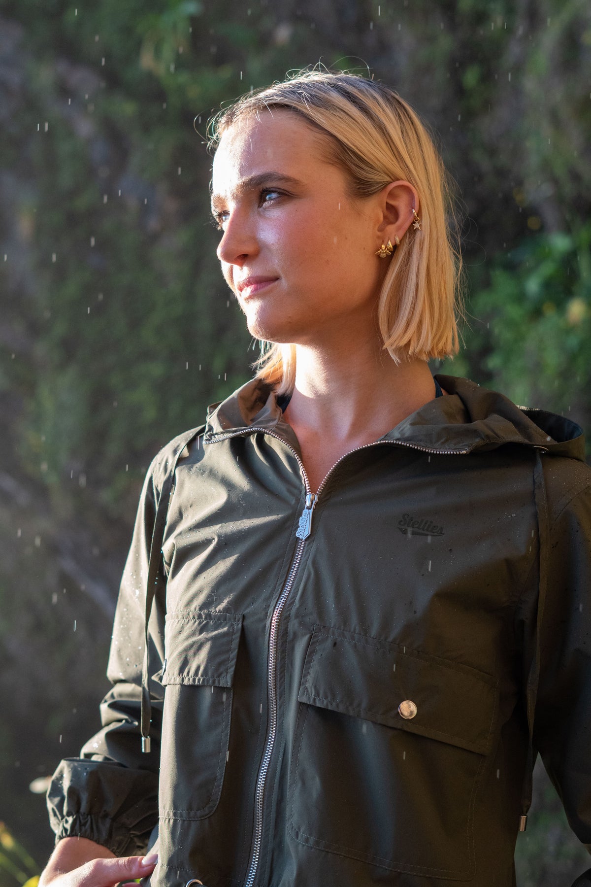 Demi Mid-Crop Zip Hood Jacket in Olive