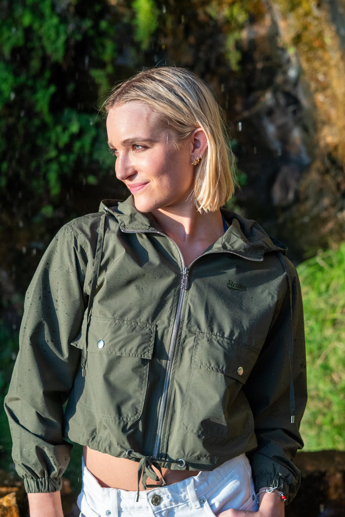 Demi Mid-Crop Zip Hood Jacket in Olive