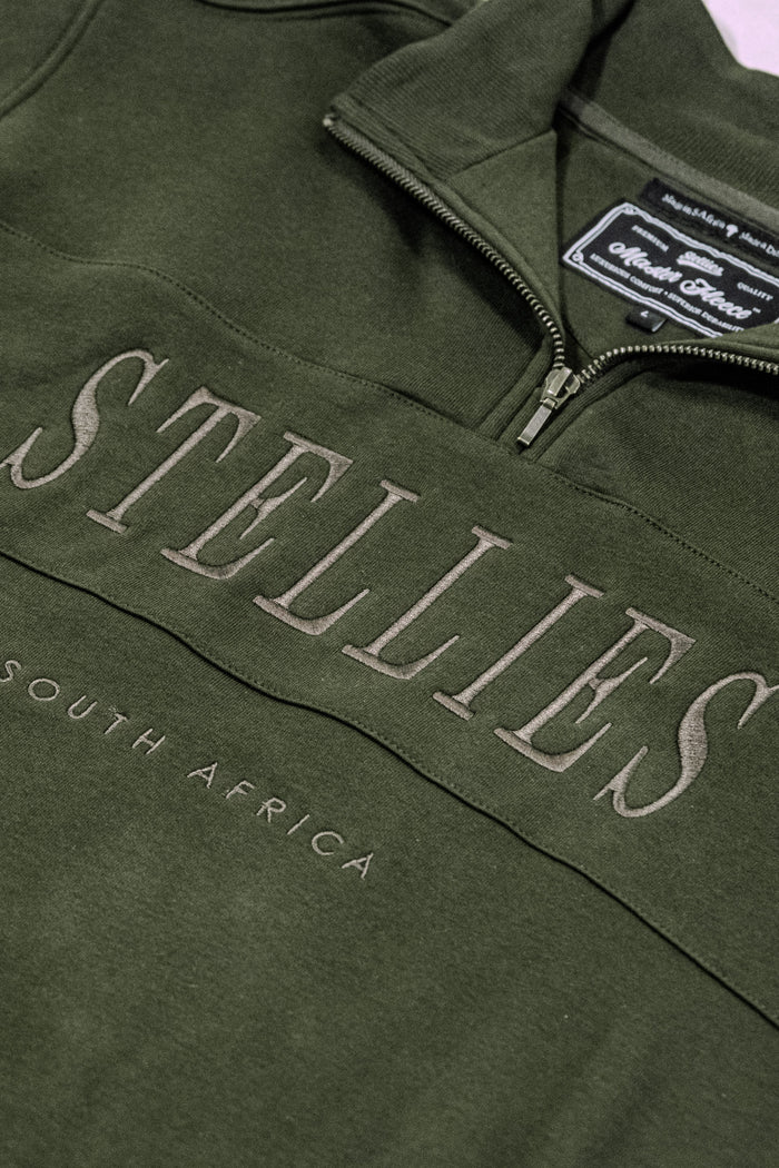 Signature Quarter–Zip Pullover in Olive