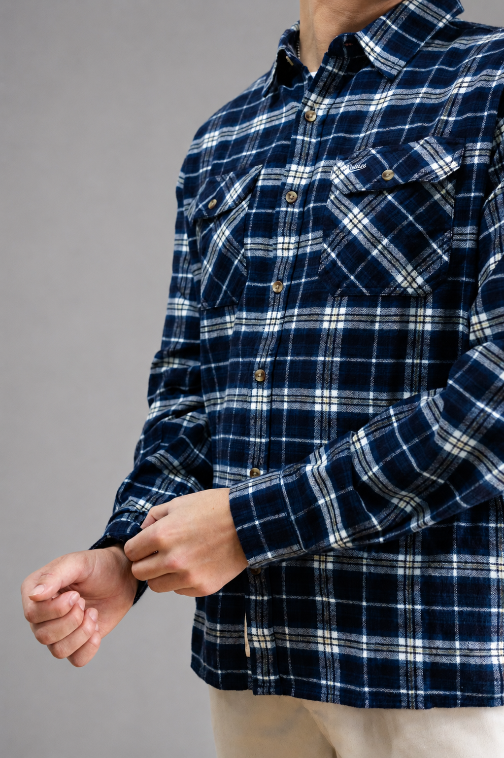 Americana Flannel Shirt in Navy Plaid