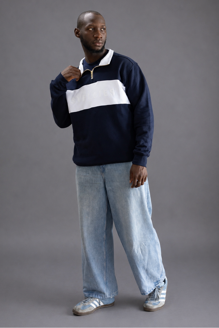Classic Quarter-Zip Pullover in Navy with White