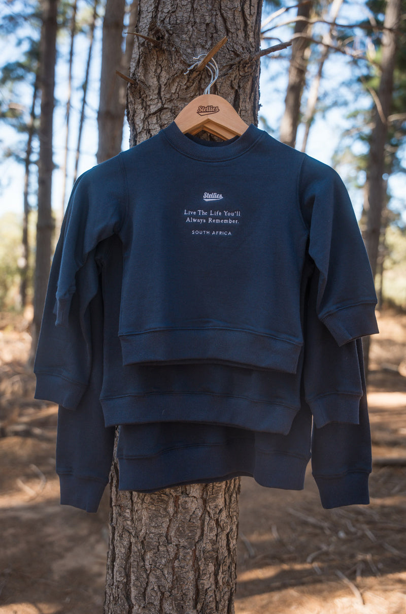 Kids Unisex Prestige Pullover in Navy