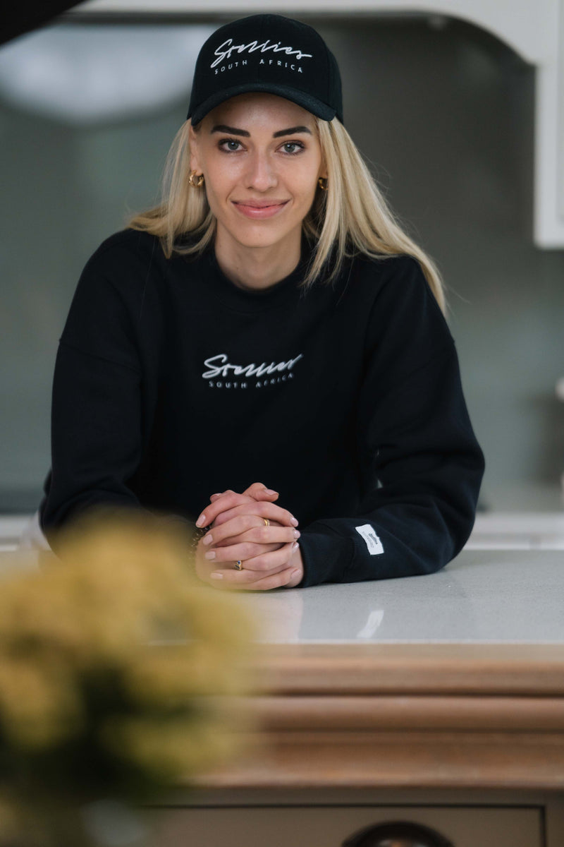 Script Curved Peak snap Back Cap - Monochrome