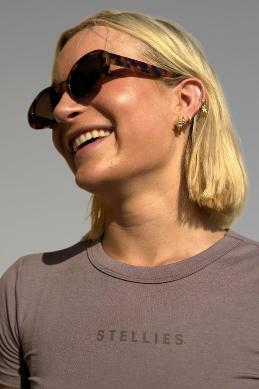 Ladies Baby Tee in Mocca