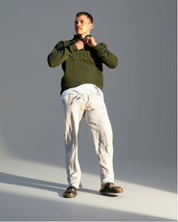 Signature Quarter–Zip Pullover in Olive