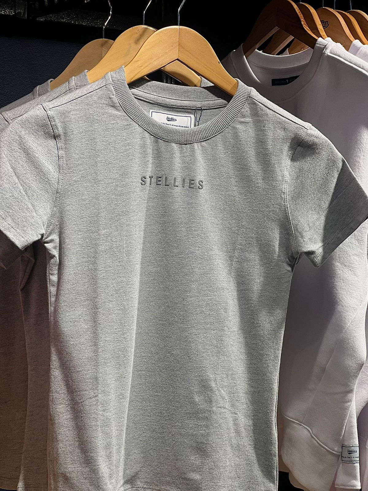 Mícke Tee - Heather Grey