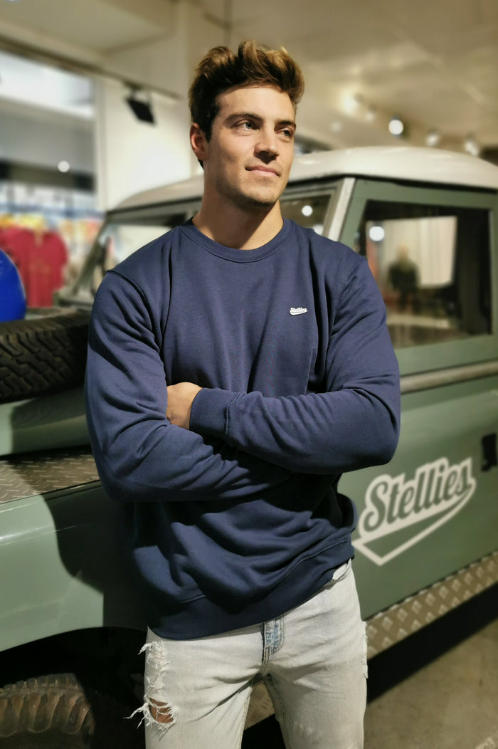 Core Pullover In Navy