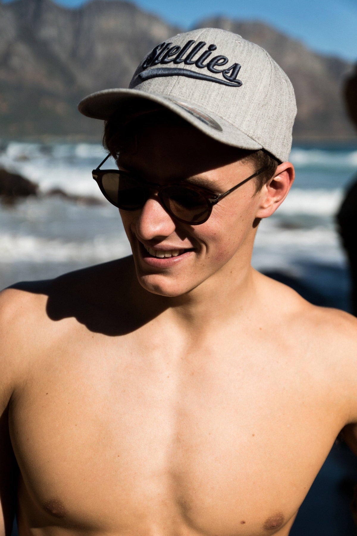 Curved Peak Cap - Grey/Blue